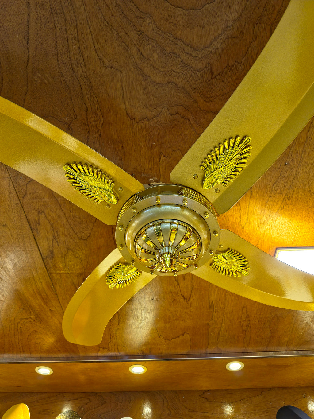 Pakistani 4b Remote Control 30 Watt Fan